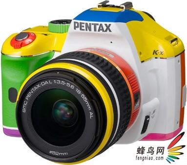 宾得公司近日发布新消息,针对零售市场发布全新的彩虹版k-x数码相机